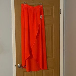 Lush orange skirt with small slip